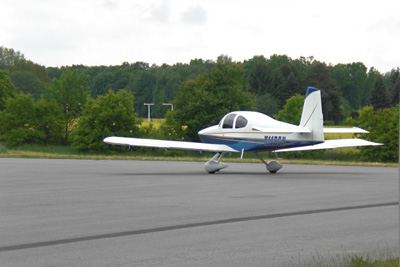 Mai 2015 | N116GH | Vans Aircraft RV-10 | Chemnitz-Jahnsdorf (EDCJ)