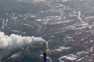 Oktober 2015 | Chemnitz Sonnenberg mit Esse des Heizkraftwerks Nord