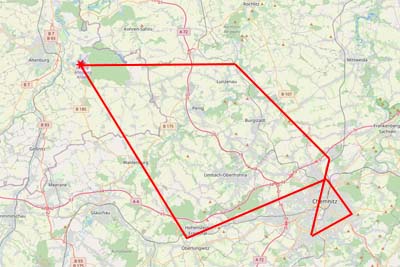 Rundflug Sachsenring und Chemnitz. | &copy; <a href="https://www.openstreetmap.org/copyright" alt="Zum Urheberrecht und Lizenz von OpenStreetMap" rel="noopener noreferrer" target="_blank" >OpenStreetMap-Mitwirkende</a>